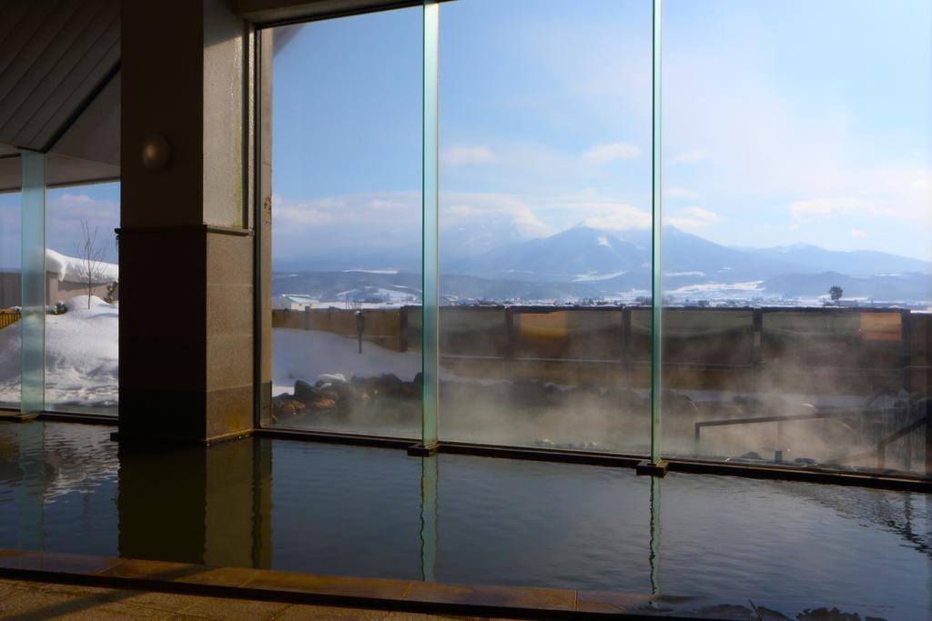 Furano La Terre Hotel Nakafurano Exterior photo